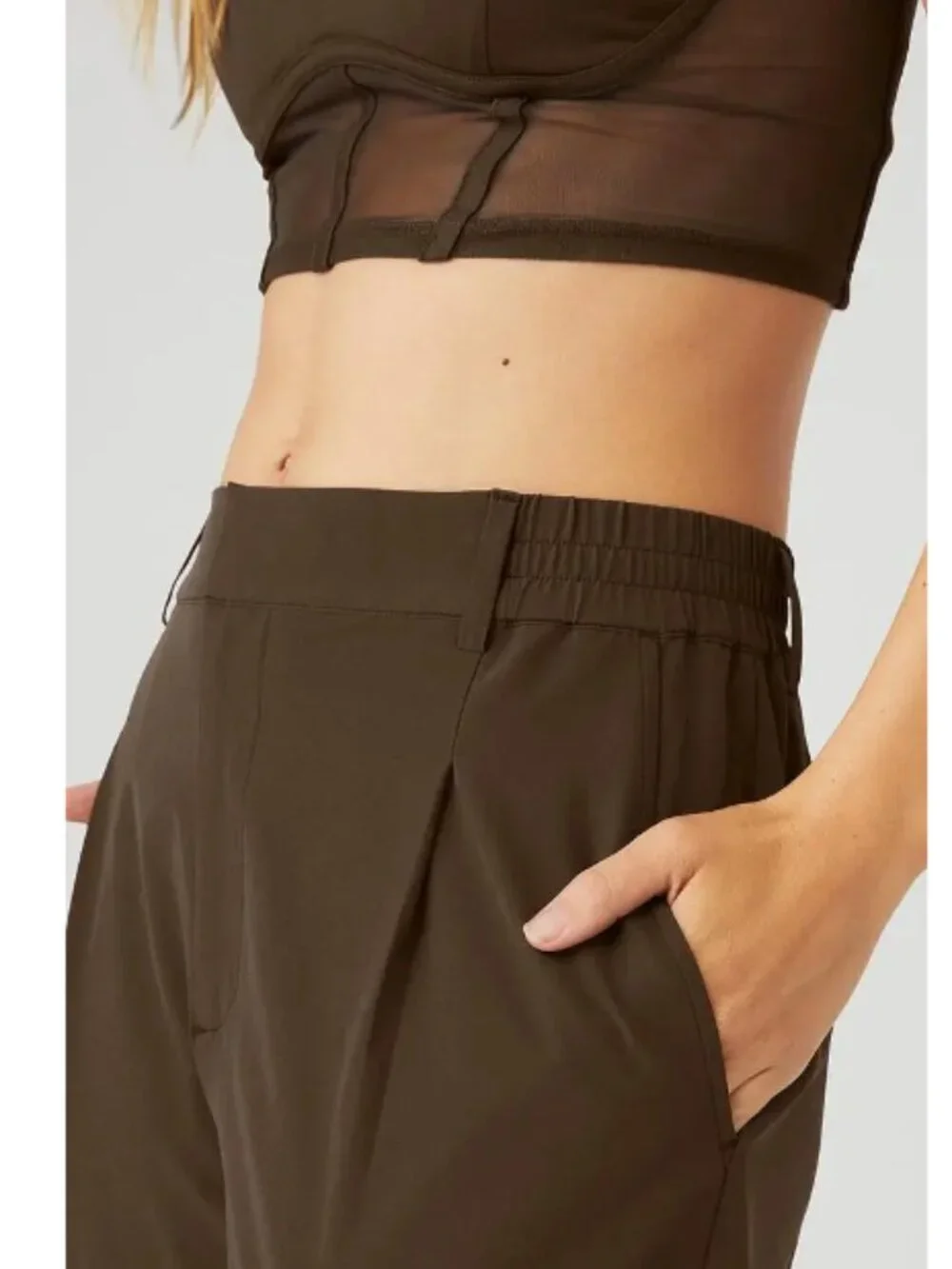 ALO Yoga Women's Wide Leg Trousers in Dark Brown